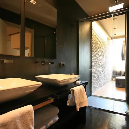 坎普玛泽欧豪华套房酒店 招待所