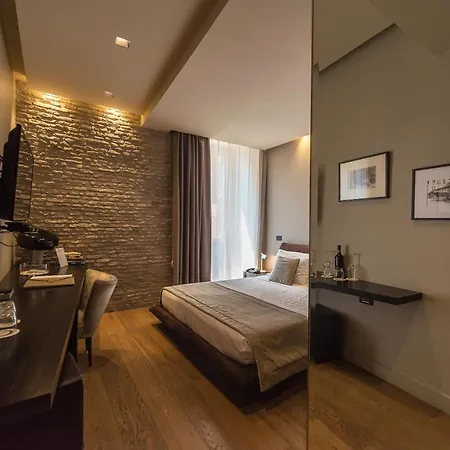 坎普玛泽欧豪华套房酒店 招待所